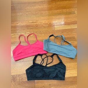 Lululemon size 8 light support bras